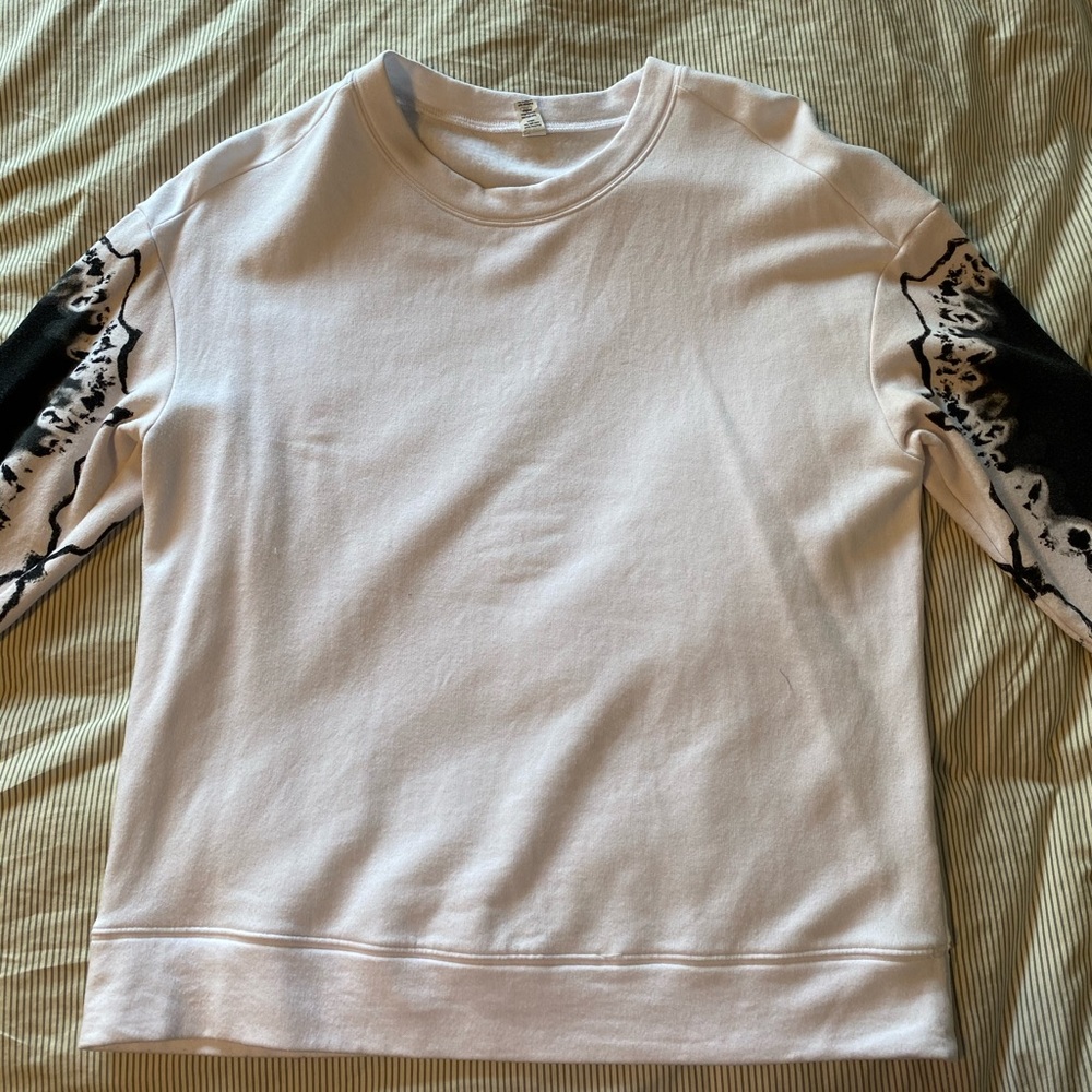 ALO YOGA Sweatshirt